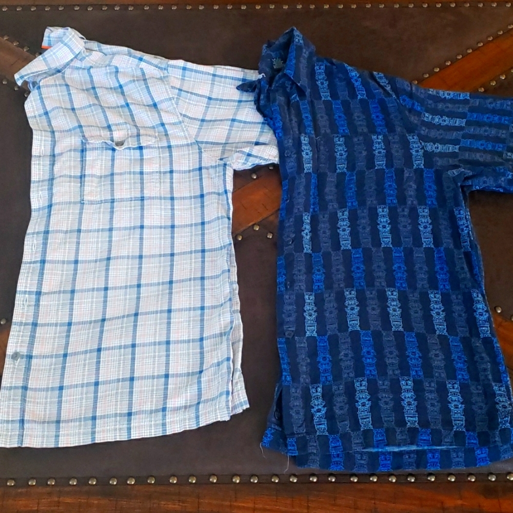 Mens-Two Large short sleeve button up 2for$20!